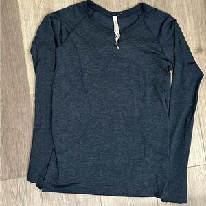 Lululemon Swiftly Tech Long Sleeve Hip Length